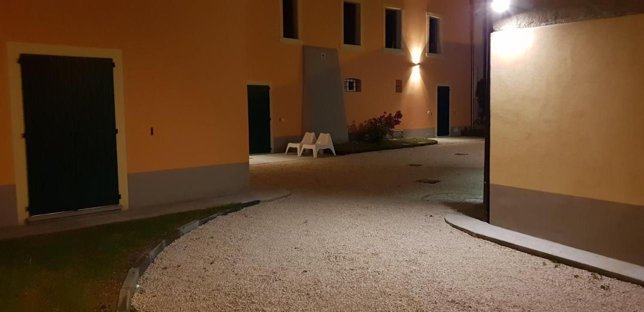 La Casa Di Edone Apartment Монцамбано Екстериор снимка