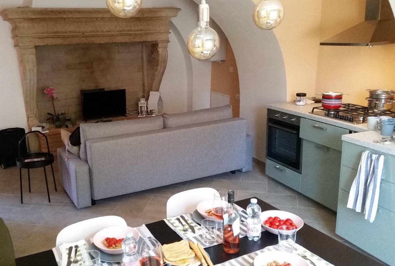 La Casa Di Edone Apartment Монцамбано Екстериор снимка
